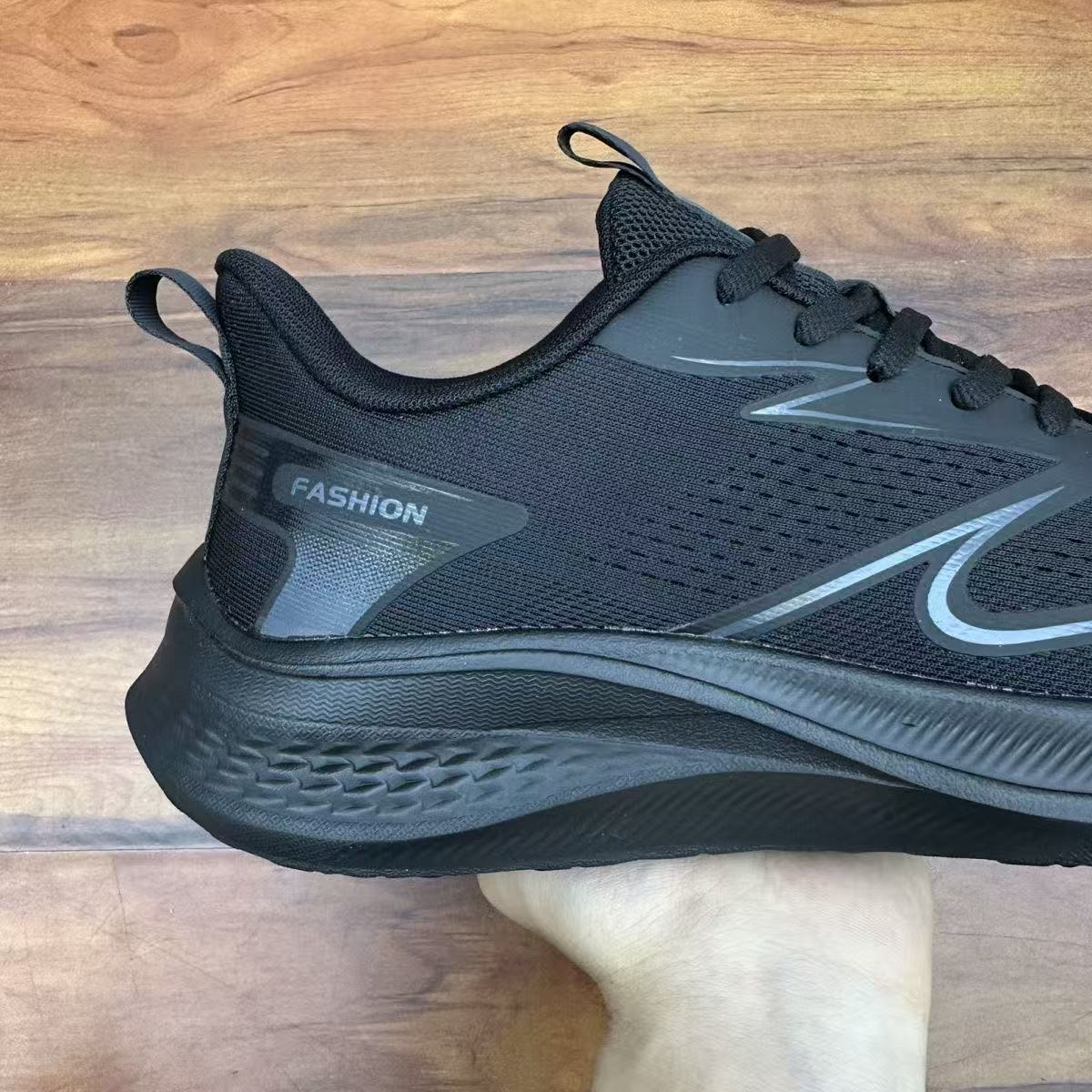 2026 Summer Men's Breathable M - огляд і ціна Men'S Shoes Water Resistant